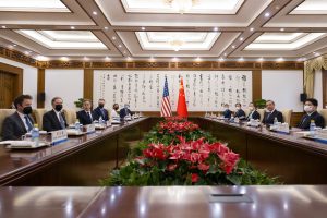 US and China Hold Top-Level Talks, But Their Rivalry Remains Unchecked